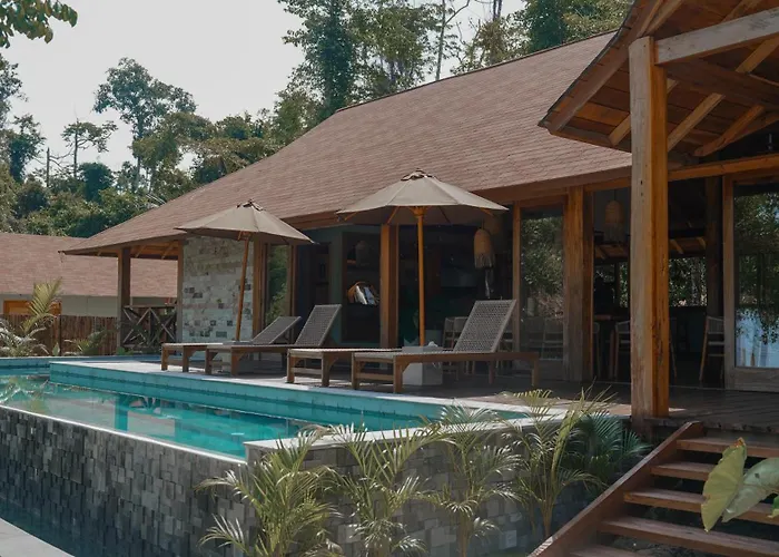 Akua Villas Mentawai